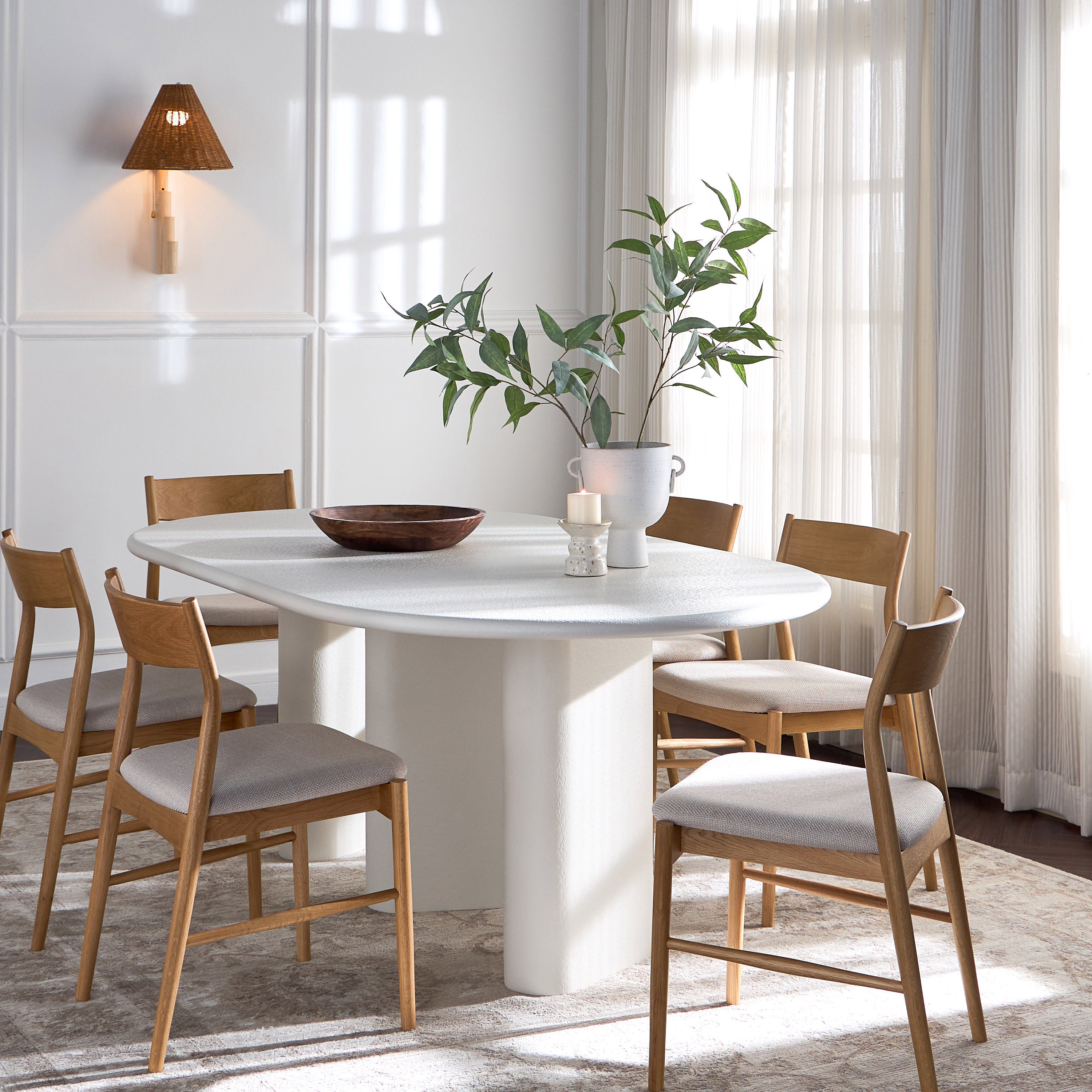 Pillar 6-Seater Dining Table