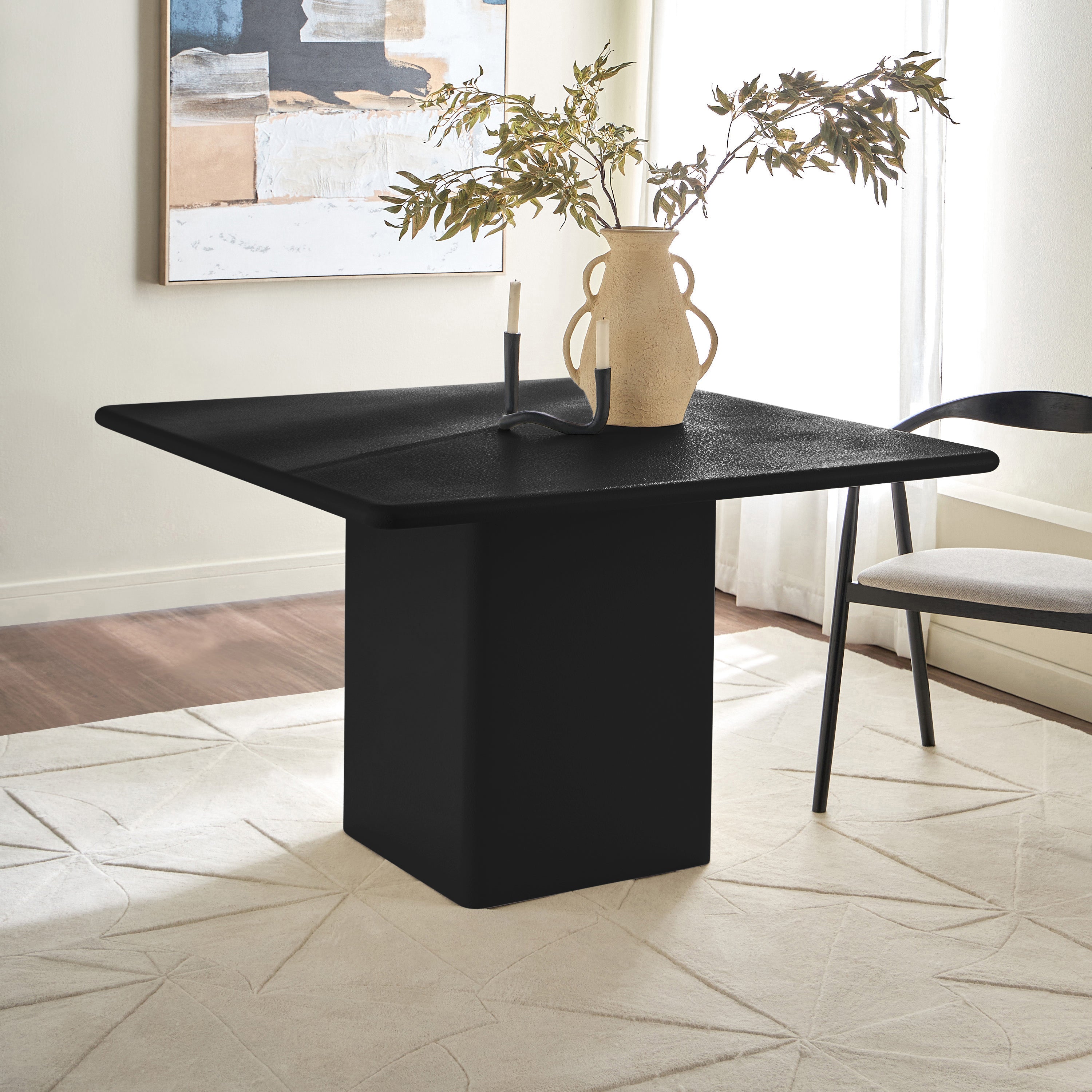 Core Dining Table