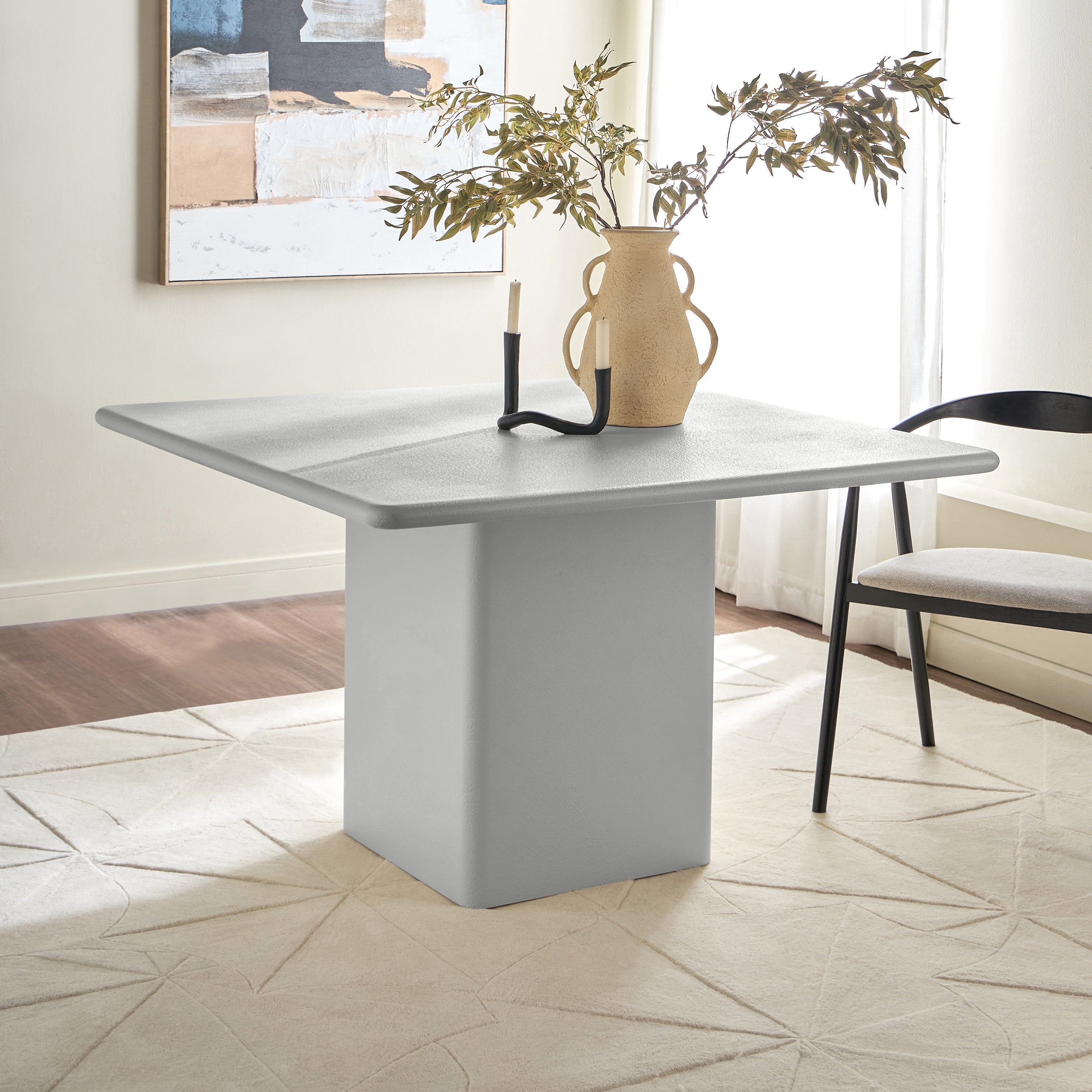 Core Dining Table