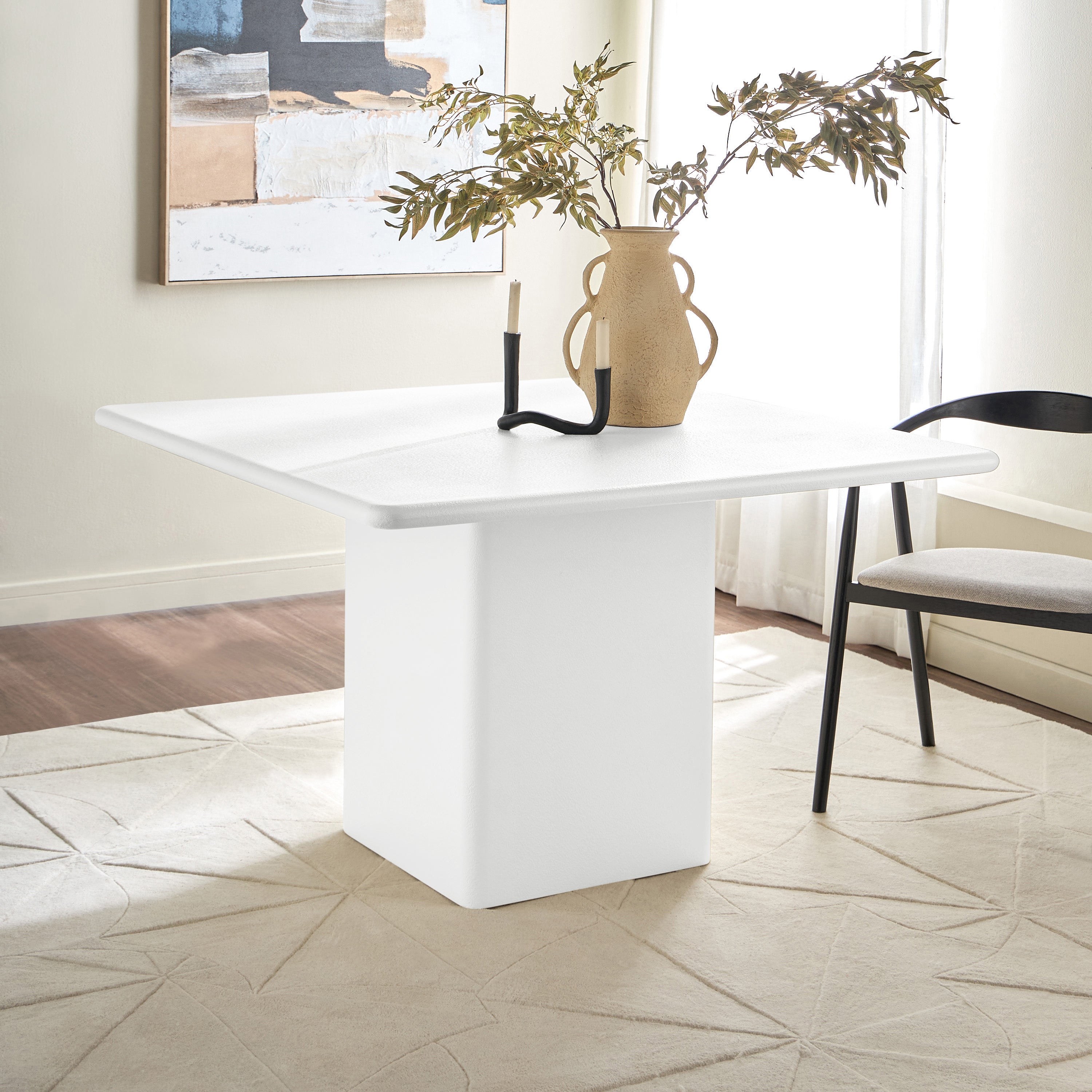Core Dining Table