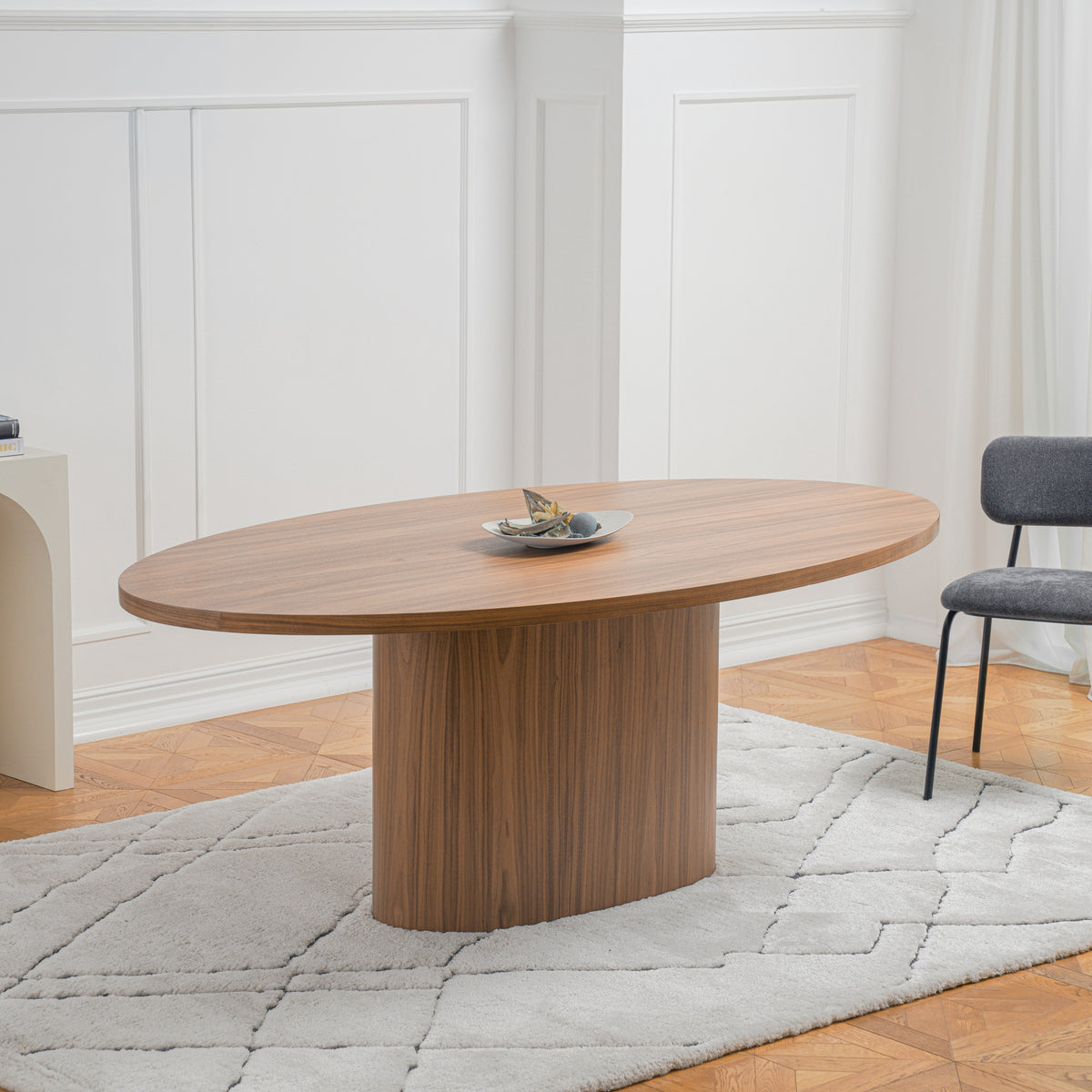 Pine 6-Seater Dining Table - Wood