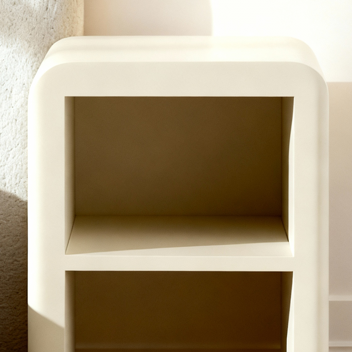 Oli Side Table