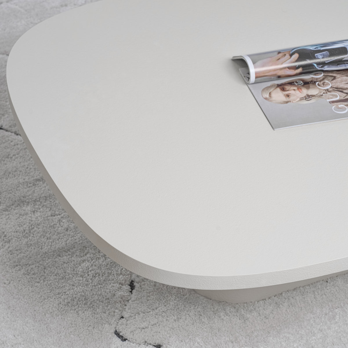 Mesa Coffee Table