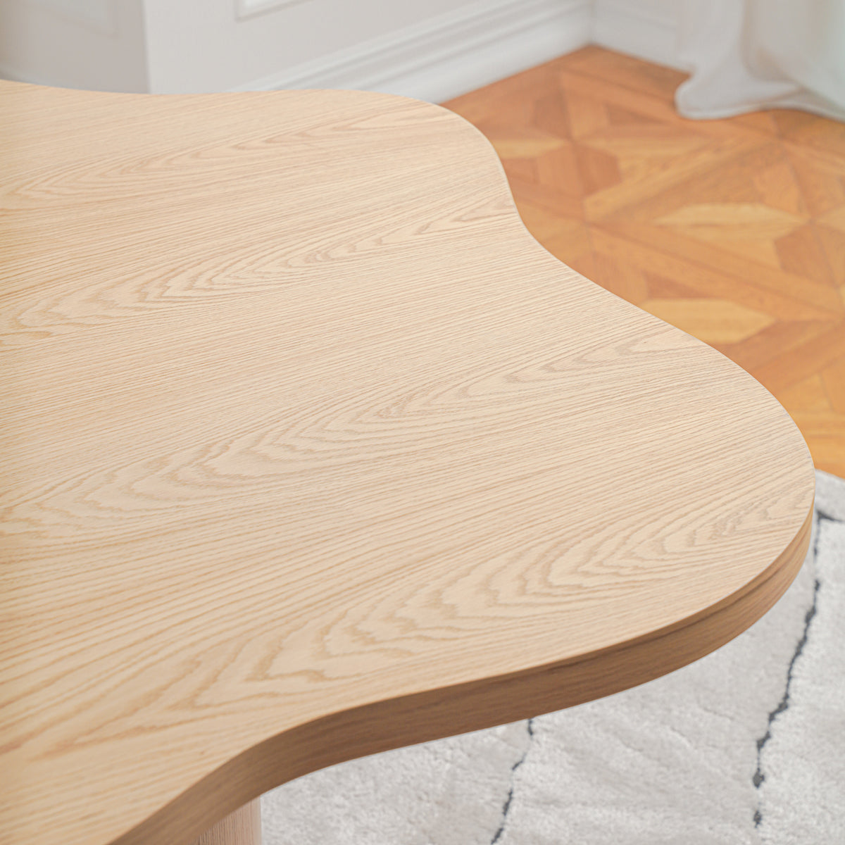Cloudy 4-Seater Dining Table - Wood