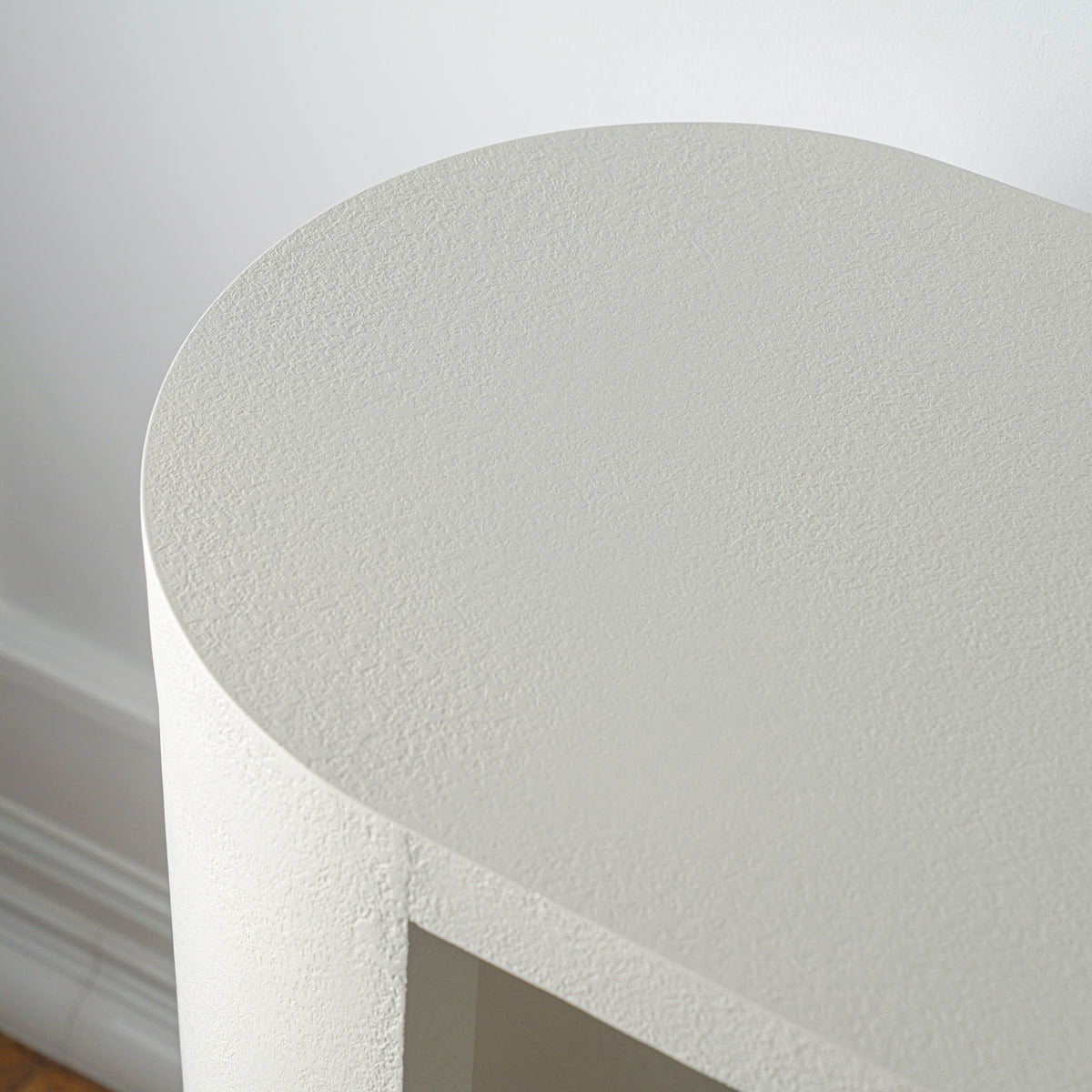 Luma Console Table