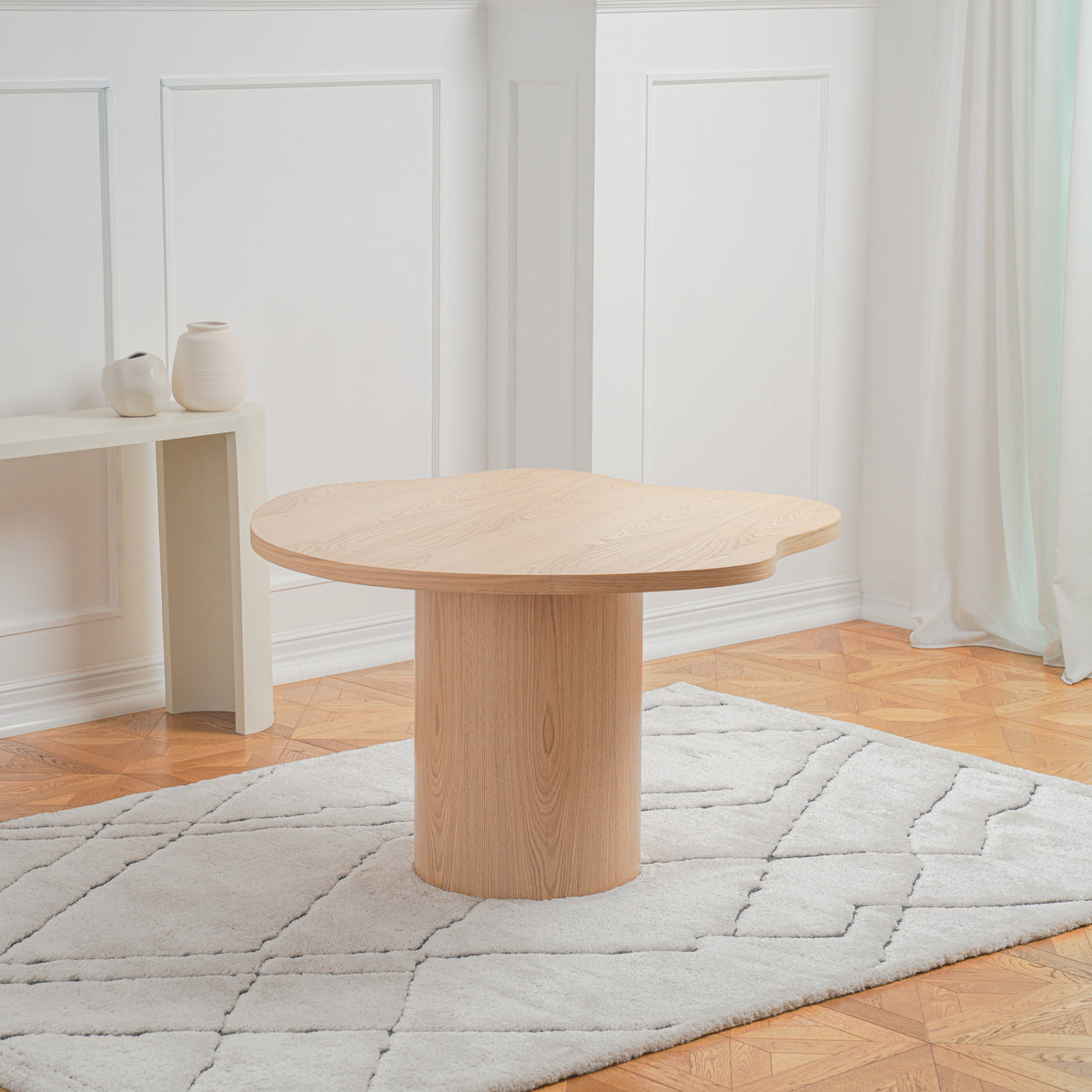 Cloudy 4-Seater Dining Table - Wood