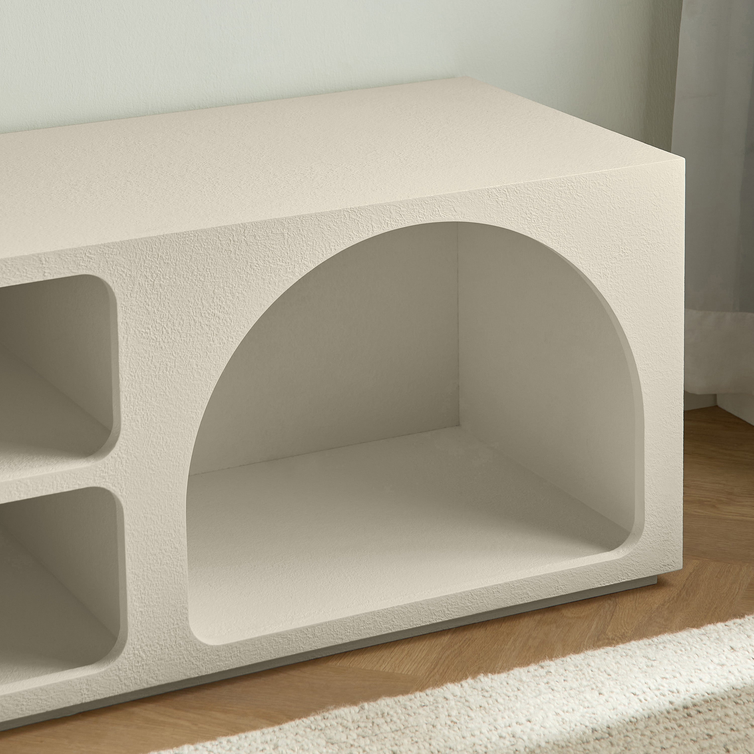 Float TV Unit