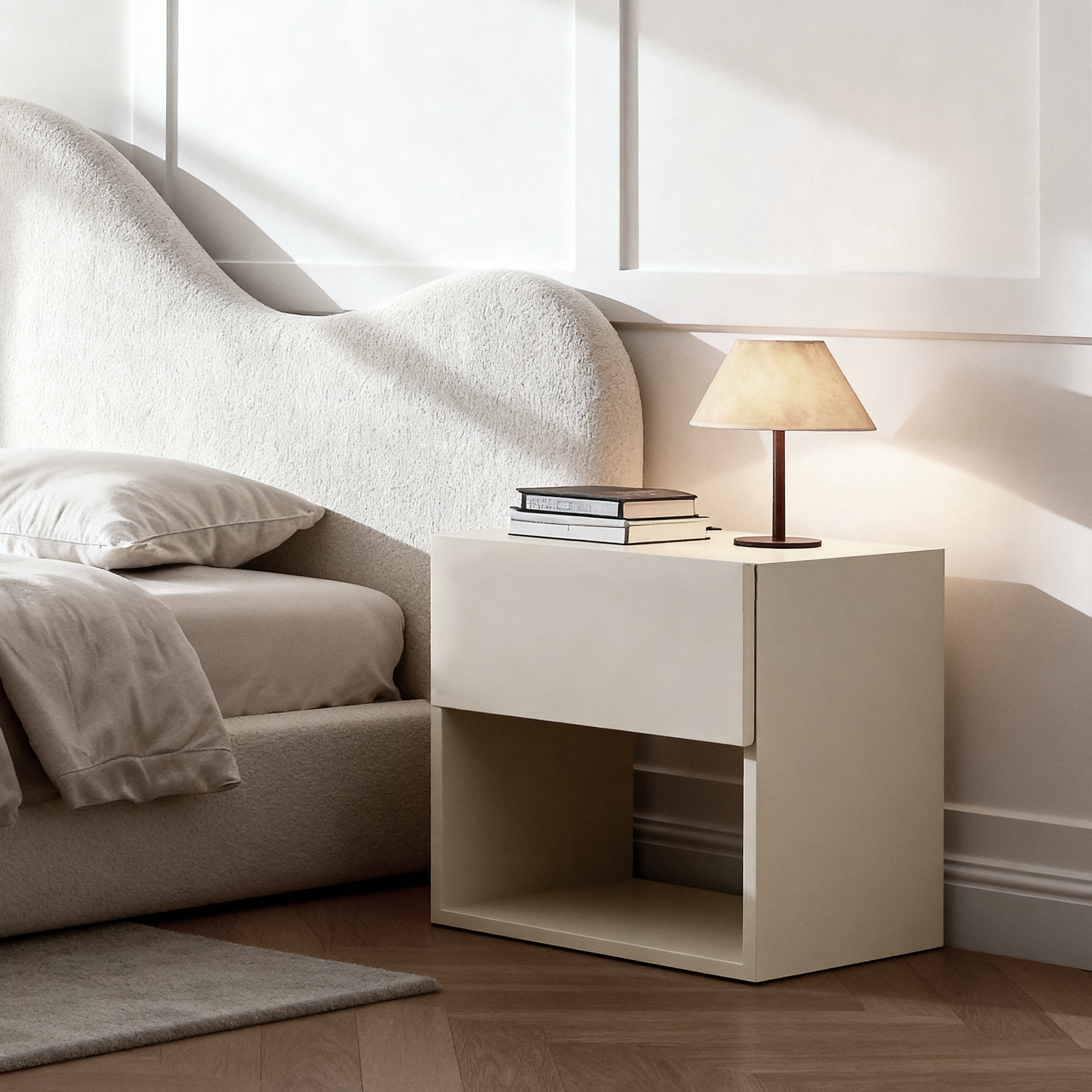 Dia Side Table
