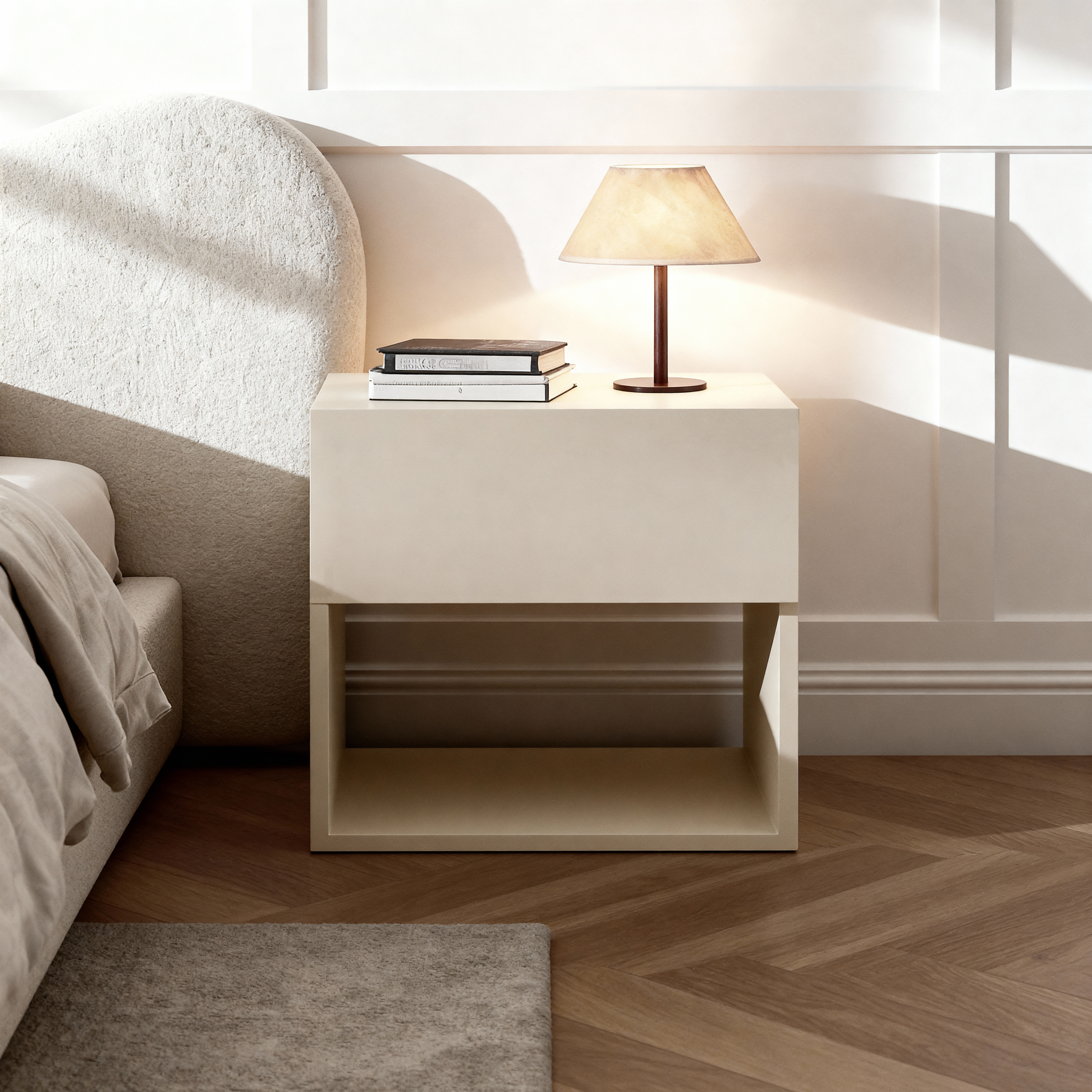 Dia Side Table