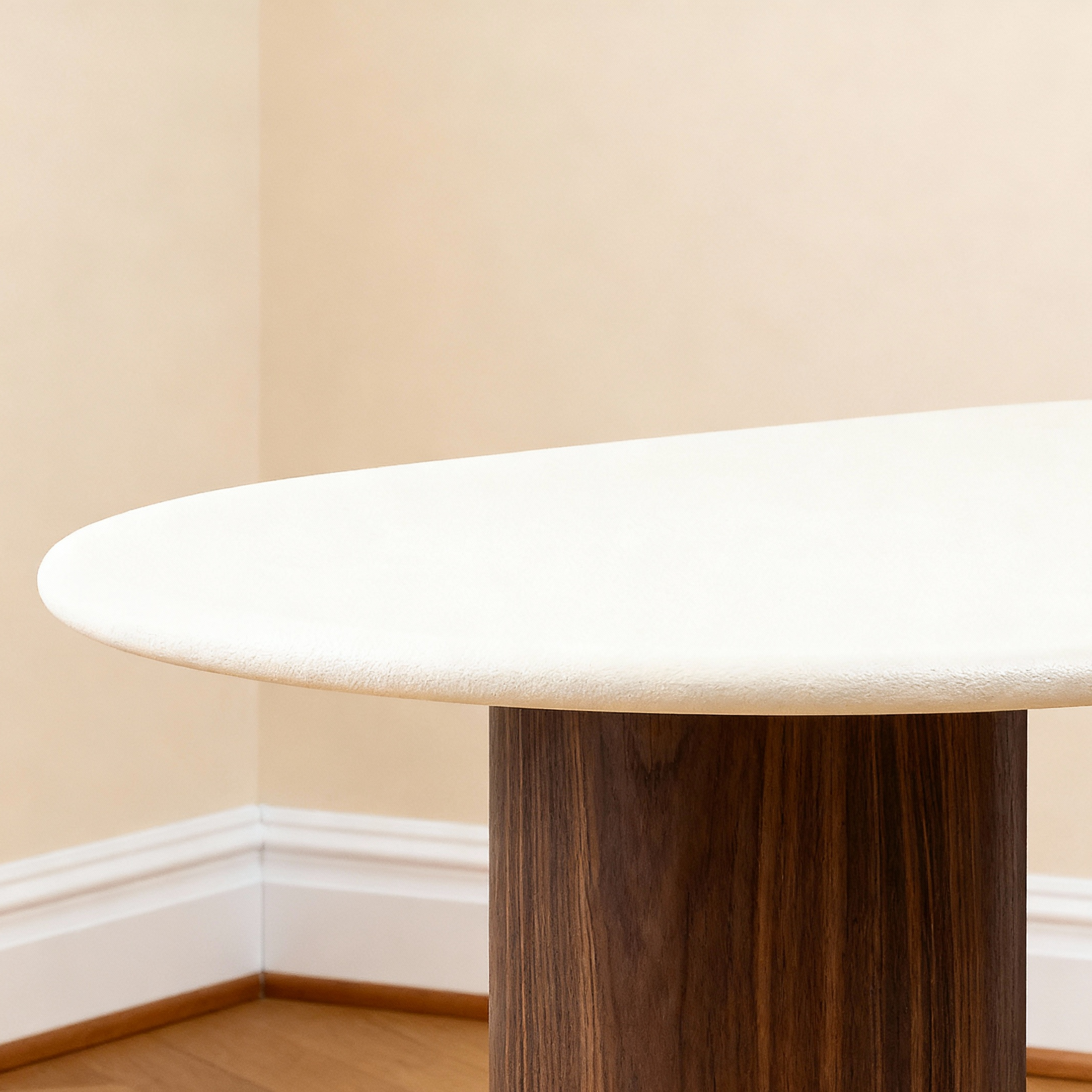 Flo Walnut 6-Seater Dining Table Veneer