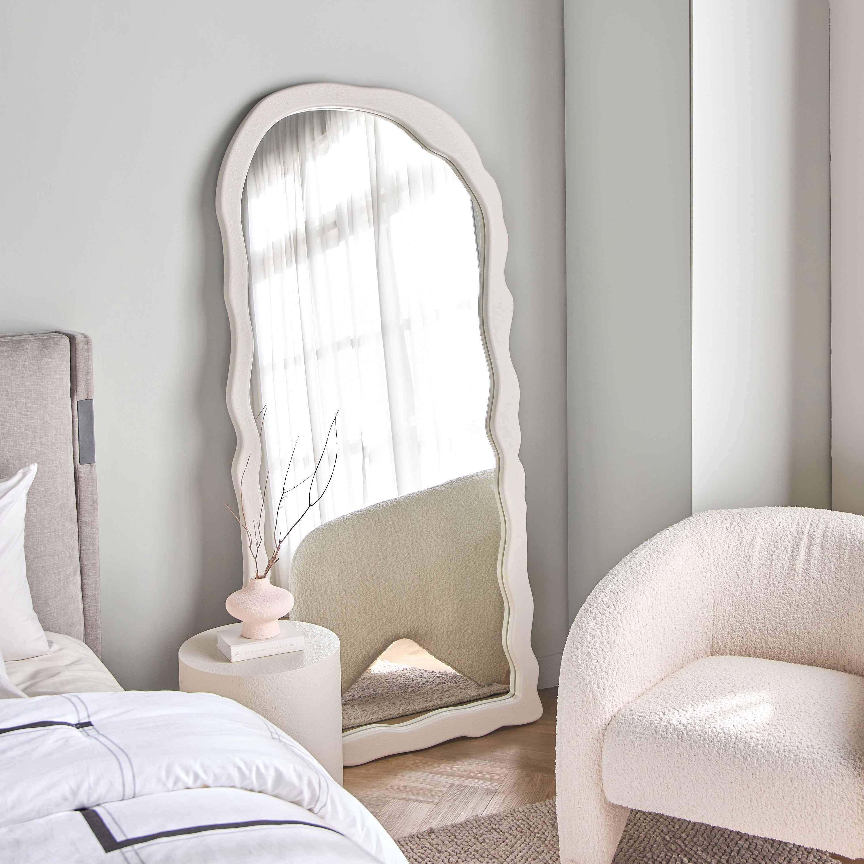 Ripple Mirror