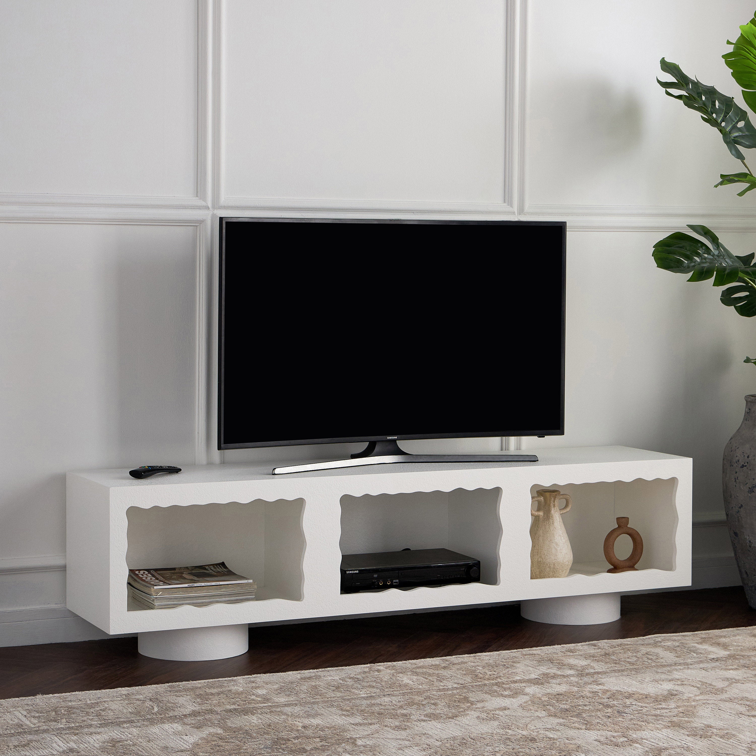 Cloudy TV Unit