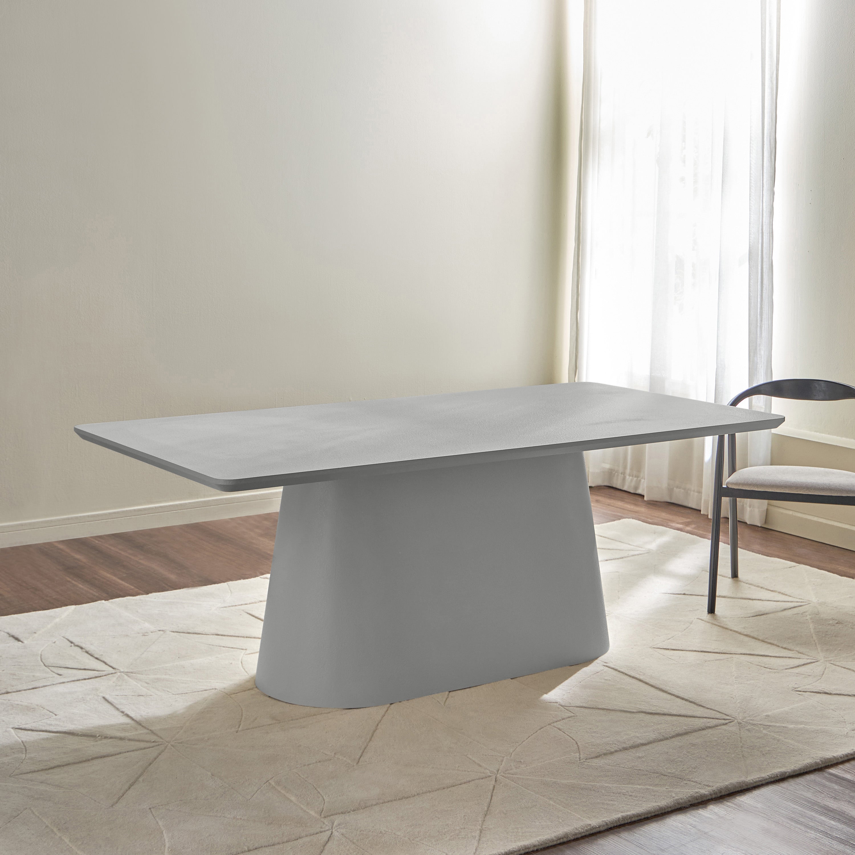 Horizon Dining Table