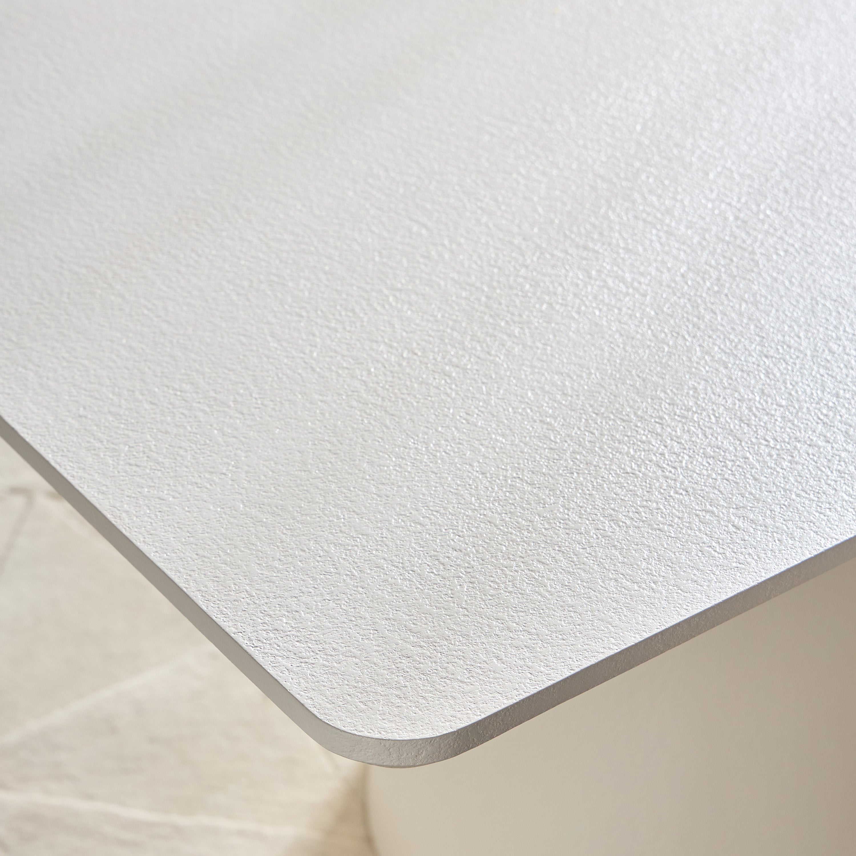 Horizon Dining Table