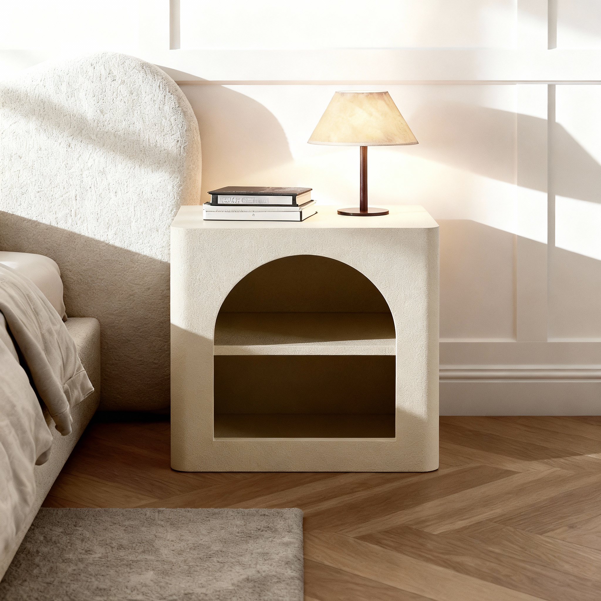 Pia Side Table